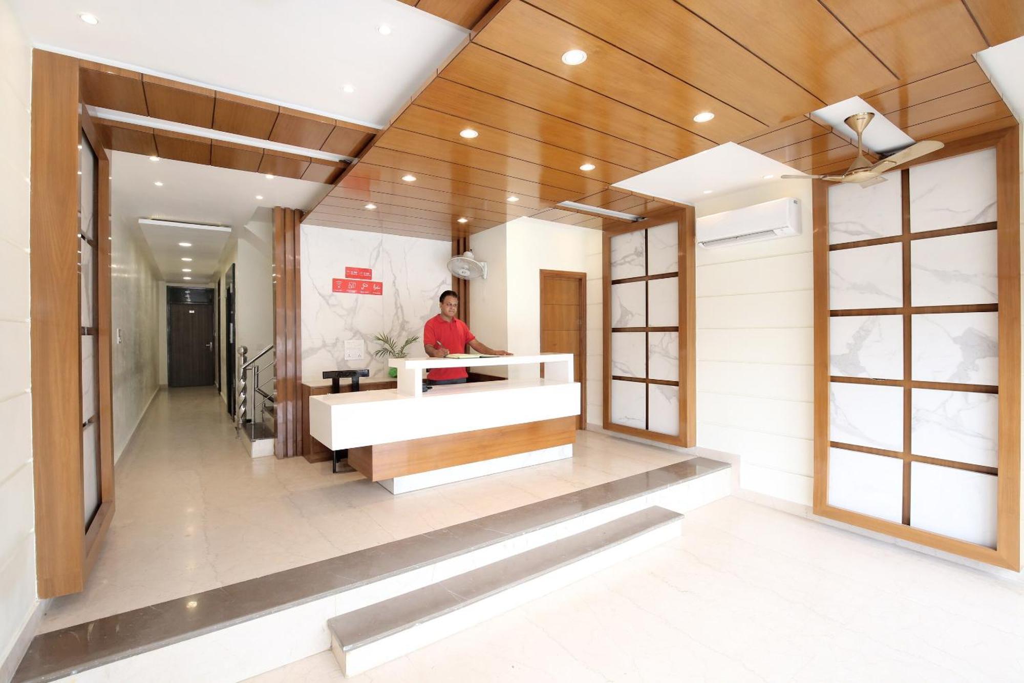 Oyo 17307 Hotel Kings อัมริตสา ภายนอก รูปภาพ